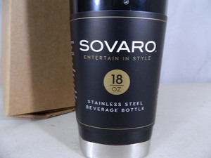 lot 76 image: New Sovaro Stainless Bottle with Fruit Infuser
