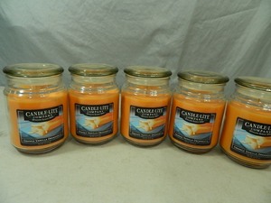 lot 34 image: 5 New Orange Vanilla Creamsicle CandleLite Candles