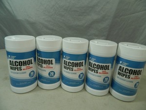 lot 41 image: 5 New Containers of Everyday Cleaning Wipes