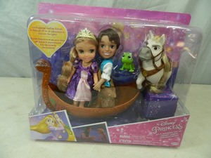 lot 45 image: New Disney Princess Petite Rapunzel Gift Set