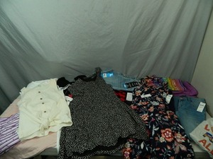 lot 50 image: New Girls Size 8 Clothing - 17 Pieces - Gap, Old Navy, More