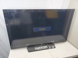 lot 4 image: 46 inch LED TV