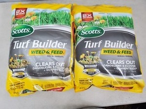 lot 71 image: 2 New Bags Scotts Turf Builder Weed & Feed