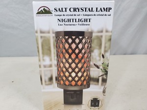 lot 82 image: New Salt Crystal Night Light