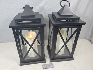 lot 91 image: Pair of Luminara Flameless Candles with Lanterns