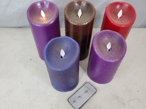lot 189 image: 6 Luminara Pillar Candles with Remote
