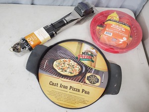 lot 199 image: New BBQ Grilling Items