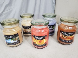 lot 201 image: 5 New 18 oz CandleLite Candles