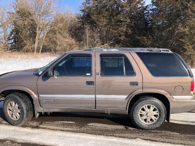 1998 GMC Jimmy SLT - ALMOST RUST FREE VEHICLE - LOADED 4WD