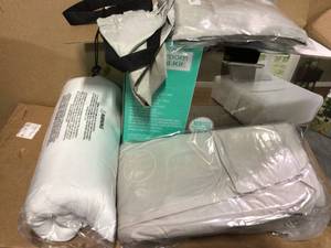 Twin 18 in. Taupe Bedding and Air Mattress Set&nbsp&nbspCustomer Returns Open Box See Pictures