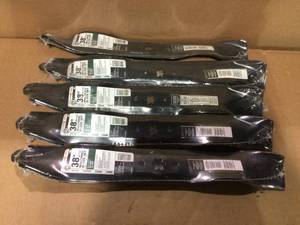 LOT OF Powercare 38 in. Lawn Tractor Mower Blades (2-Pack)&nbsp&nbspCustomer Returns Open Box See Pictures