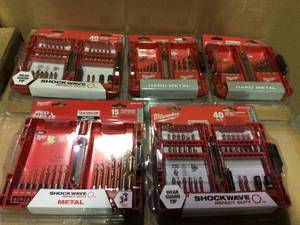 Shockwave Impact Duty Driver Bit Set (40-Piece) by Milwaukee&nbsp&nbspCustomer Returns Open Box See Pictures