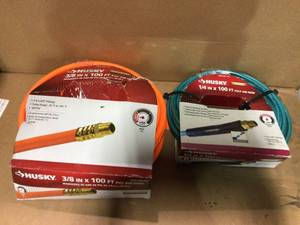 MIX LOT 18 AND 14 in. x 100 ft. Polyurethane Air Hose by Husky&nbsp&nbspCustomer Returns Open Box See Pictures