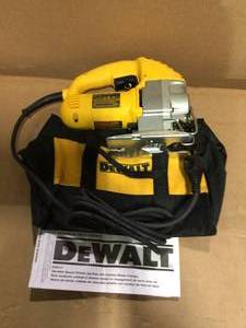 5.5 Amp Corded Jig Saw Kit by DEWALT&nbsp&nbspCustomer Returns Open Box See Pictures