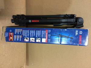 Compact Tripod with Extendable Height for Use with Line Lasers, Point Lasers, and Laser Distance Tape Measuring Tools by Bosch&nbsp&nbspCustomer Returns Open Box See Pictures