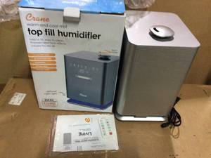 1.2 Gal. Warm &amp Cool Mist Top Fill Humidifier with Remote for Medium to Large Rooms up to 500 sq. ft by Crane&nbspCustomer Returns Open Box See Pictures