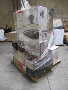 lot 226 image: WHOLESALE MIXED PALLET OF LIGHTING, CEILING FANS, COOKWARE AND MORE