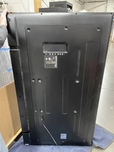lot 21 image: Samsung 75 Full HD SMART J6300 Series 6 TV  Television  Monitor  Display