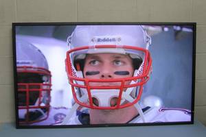 lot 89 image: 55 Full HD Widescreen NEC Commercial-Grade Thin Bezel & Depth Display  Monitor  Television  TV