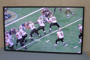 lot 71 image: 55 NEC High Definition Full HD 1080p Commercial Grade Thin Bezel Flat Screen Monitor  Display  Television  TV