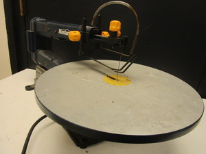 MASTERCRAFT 16 TWO-SPEED SCROLL SAW