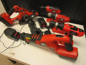 BLACK & DECKER CORDLESS DRILLS, RECIPROCATING SAW, CORDLESS SAW, 18V RECHARGEABLE BATTERIES