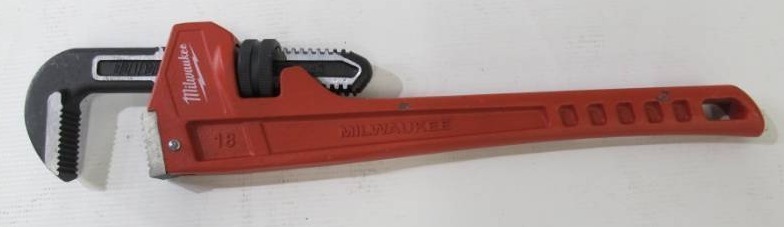 lot 161 image: Milwaukee 18 Inch Steel Pipe Wrench