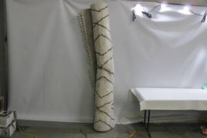 lot 450 image: Bazaar Alstead IvoryGrey 8 ft. x 10 ft. Geometric Polypropylene Area Rug