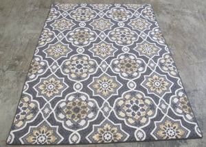 lot 441 image: Threshold Rowena 5x7 Area Rug Deep Dark Radiant