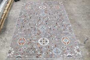 lot 464 image: Threshold Multicolor 5 x 7 Ft. Ornate Rug