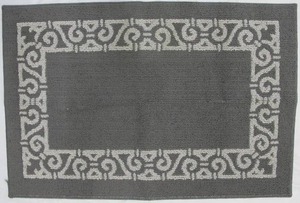 lot 490 image: Mohawk Home 30 In X 45 In Area Rug Metal Night with Celtic Border