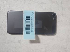 lot 4 image: Apple Ipod&nbspA2178 (no charger)