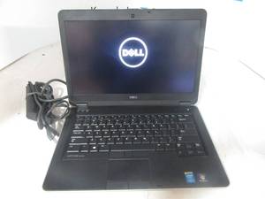 lot 32 image: Dell&nbspLatitude E6440&nbspINTEL(R) CORE(TM) I5-4310M CPU  2.70GHZ8GB RAM 1 TB HD Includes Windows 10