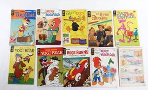 lot 96 image: Lot of 10 Assorted Vintage Gold Key Comic Books