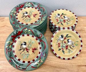 LENOX WINTER GREETINGS Chickadee 20 Piece Set of Dinner & Salad Plates