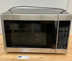 Amana Radarange Large Microwave Oven