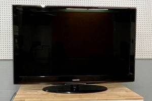 Samsung 52 1080p LCD TV