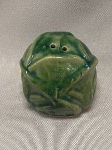 North Dakota Rosemeade Pottery Brussel Sprouts