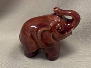North Dakota Rosemeade Pottery Elephant
