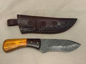 Damascus Steel Knife Full Tang with Sheath 8 Overall Length