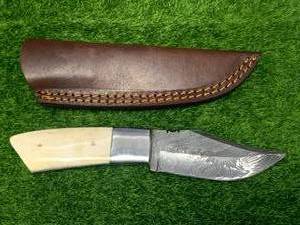 Damascus Steel Knife Full Tang with Sheath 7 12 Overall Length
