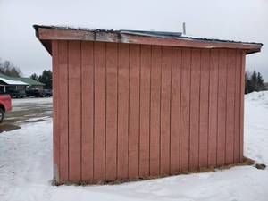 lot 103 image: 3rd Base Recycling Shed (#3)