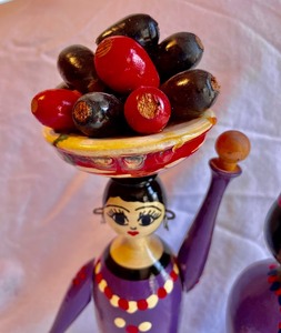Decorative Figurines