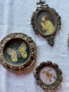 Lot of 7 Vintage Pictures