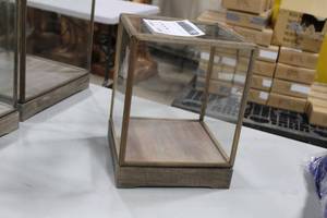 lot 1227 image: Restoration Hardware GlassWood Specimen Display Case 9Wx9Dx 11-12H