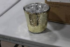 lot 1253 image: Lot of (24) Votive Cup Verona Gold 5Dx5H (in box)