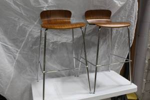 lot 1212 image: Lot of (2) Metal Stool with Curved Wood Seat 19Wx20Dx35H
