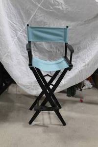 lot 1458 image: Pier 1 Imports Directors Chair 21Wx18Dx49H