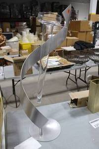 lot 1559 image: Metal Vase Holder Silver with Glass Vase Insert 40H