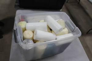 lot 1534 image: Lot of (22) Candles